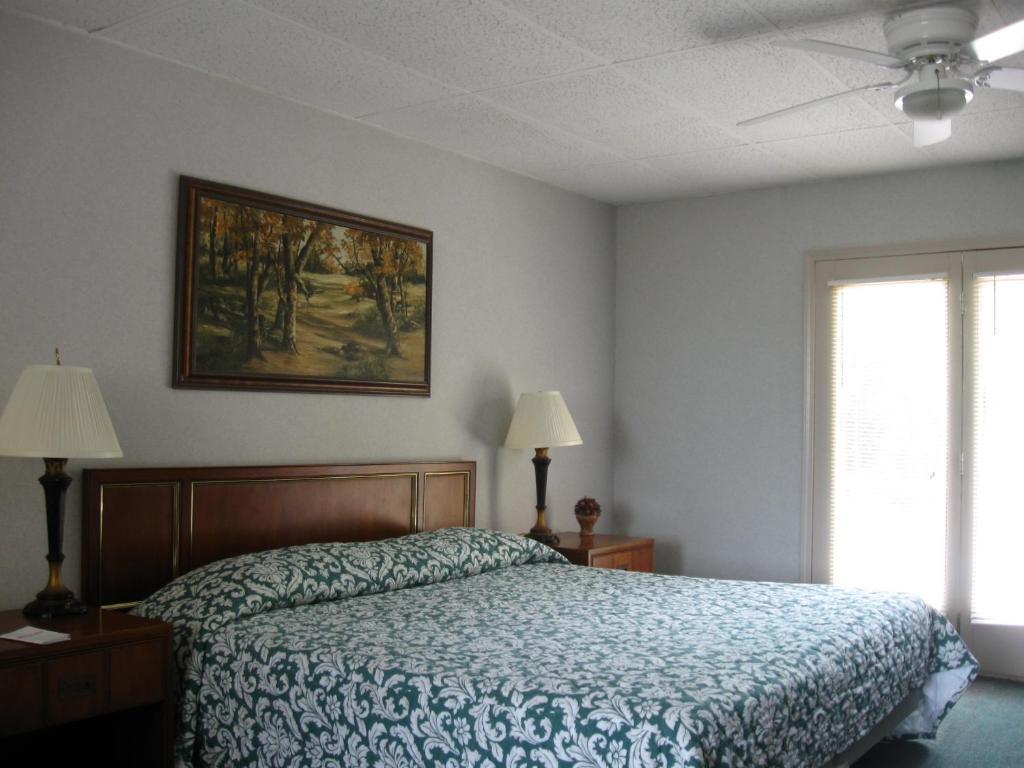 Beaver Lake Lodge Rogers Chambre photo